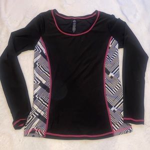 long sleeve athletic shirt